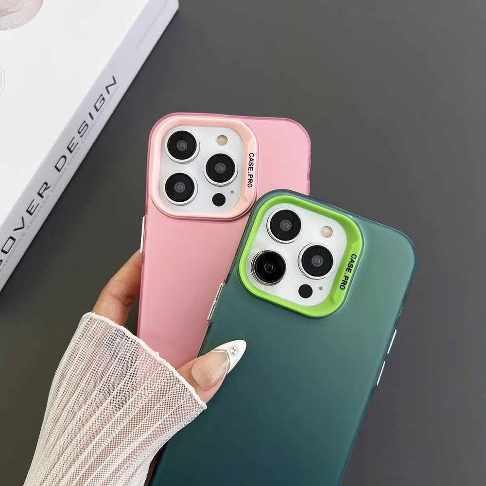 サントロ ロンドン ゴージャス iPhoneケース iPho - Phone Cases London のレビューと価格